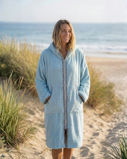 Strandbademantel mit Reißverschluss und Streifen