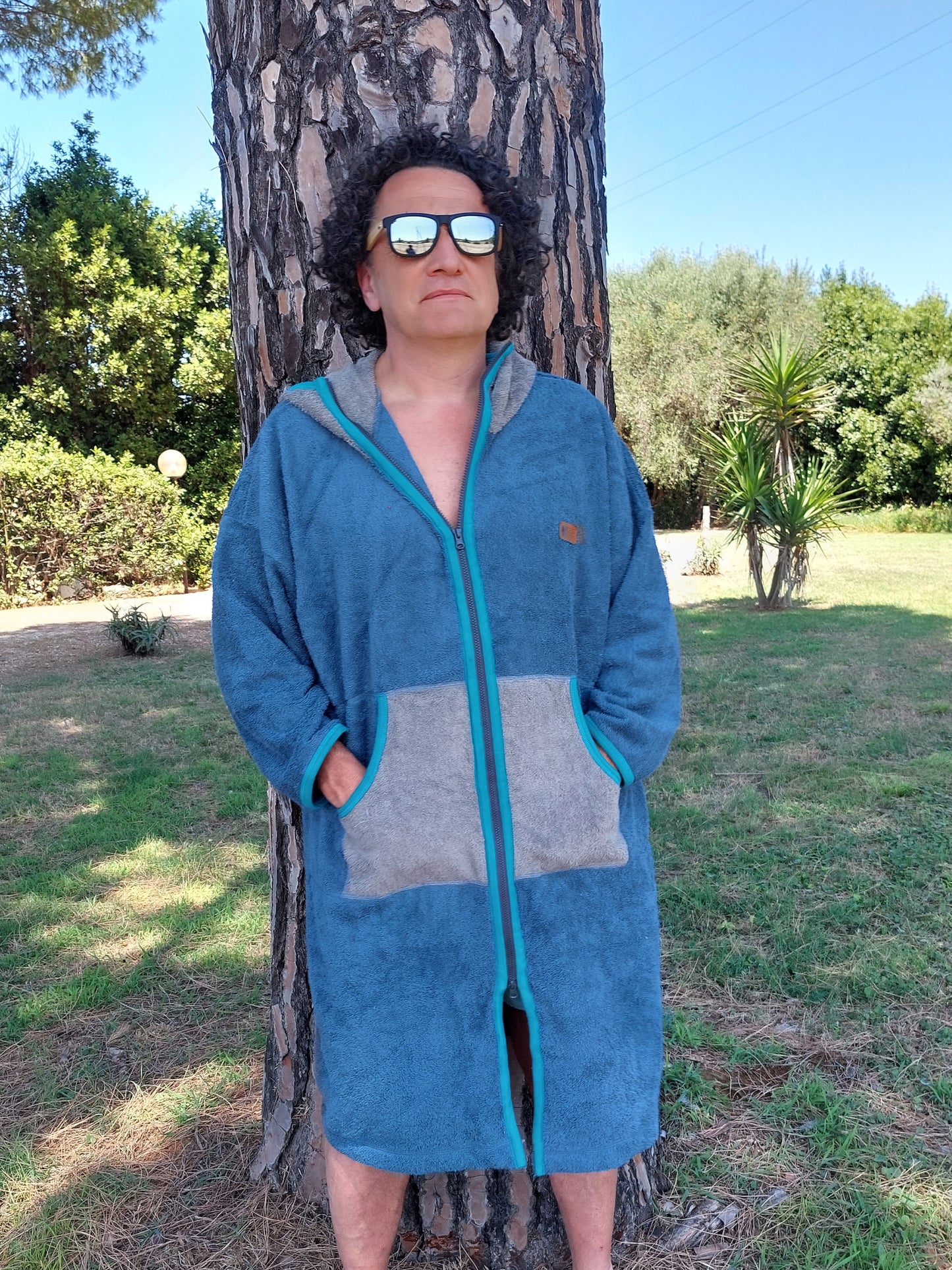 Zip &amp; Strip Beach Robe - Zippered