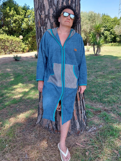 Zip &amp; Strip Beach Robe - Zippered