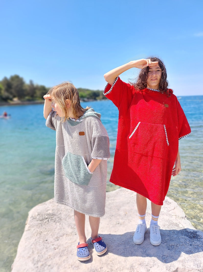 Ponczo kąpielowe Simply Red dla dzieci i dorosłych